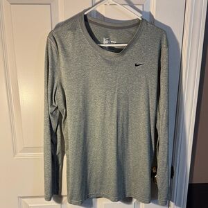 Nike Gray Long Sleeve Women's Tee